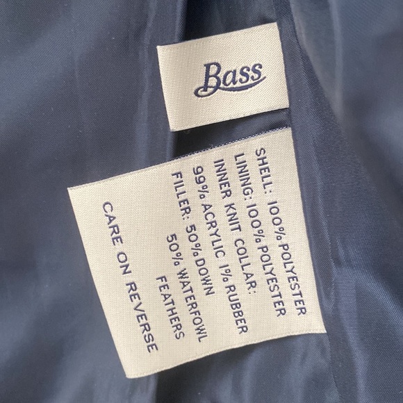 Bass Down Filled Blue Vest - Picture 6 of 7